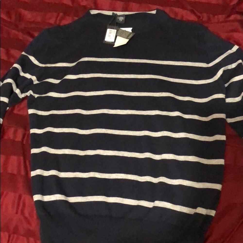 Eleventy sweater